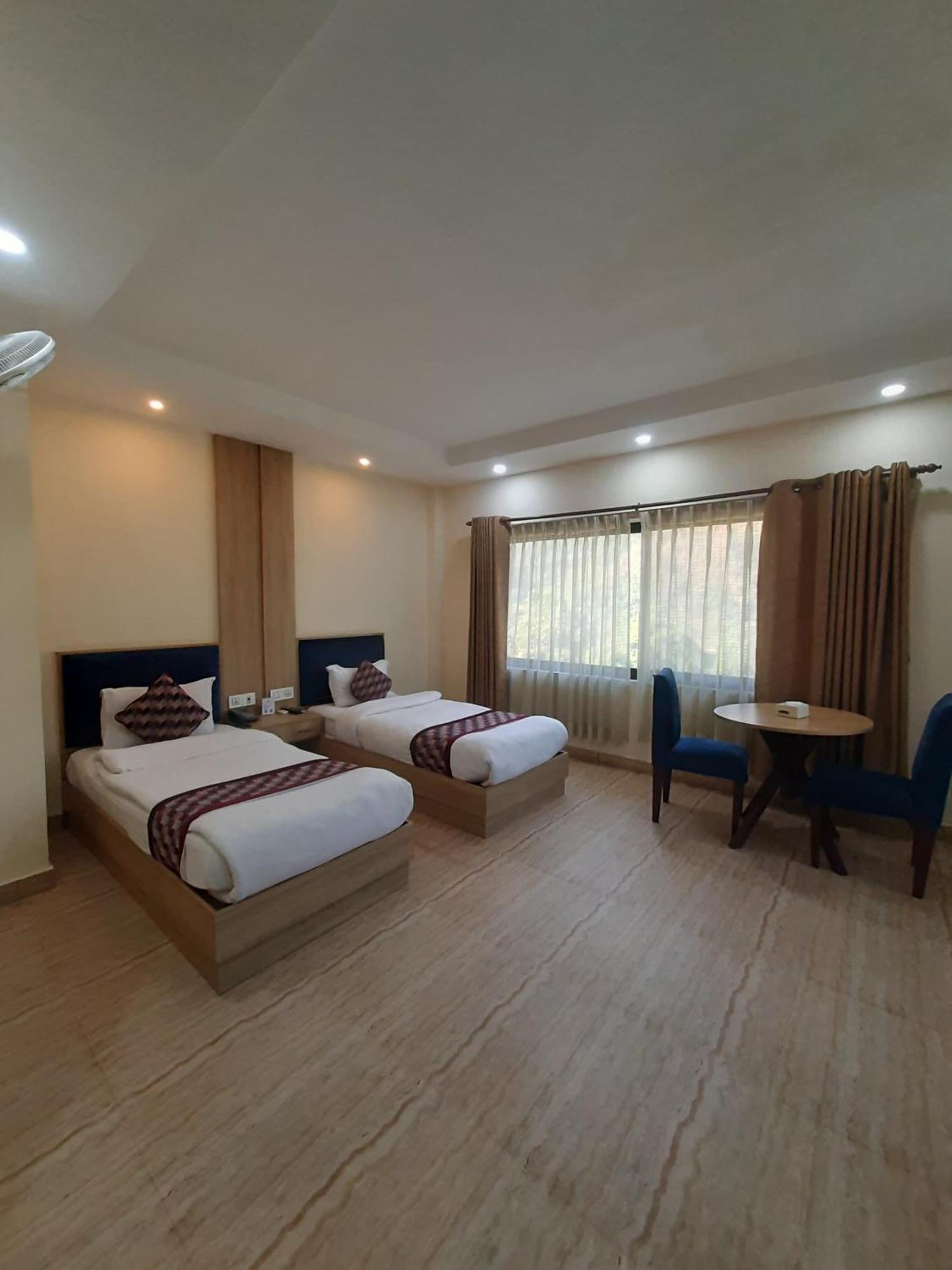 Siddhartha Riverside Resort, Chumlingtar Makaising 外观 照片