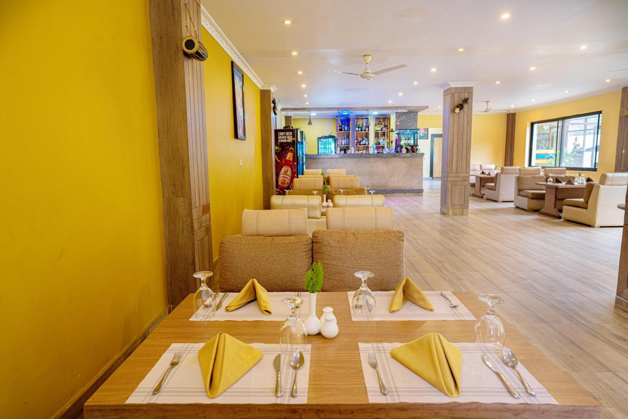Siddhartha Riverside Resort, Chumlingtar Makaising 外观 照片